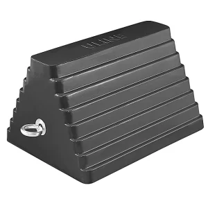 Wheel Chocks - Black Rubber, 9 3⁄4 x 8 x 6"