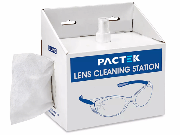 LENS CLEANING STATION