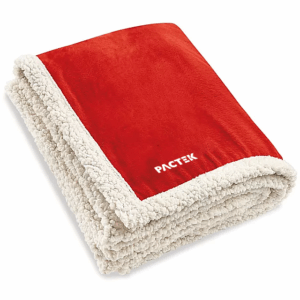 Lamb's Wool Throw - Red